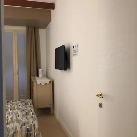 Apulia 35 *
